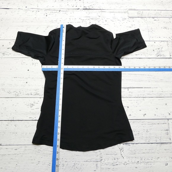 Nike Pro Hypercool Shirt Womens Medium Black Athletic Training Top 832054-010 - Picture 4 of 9